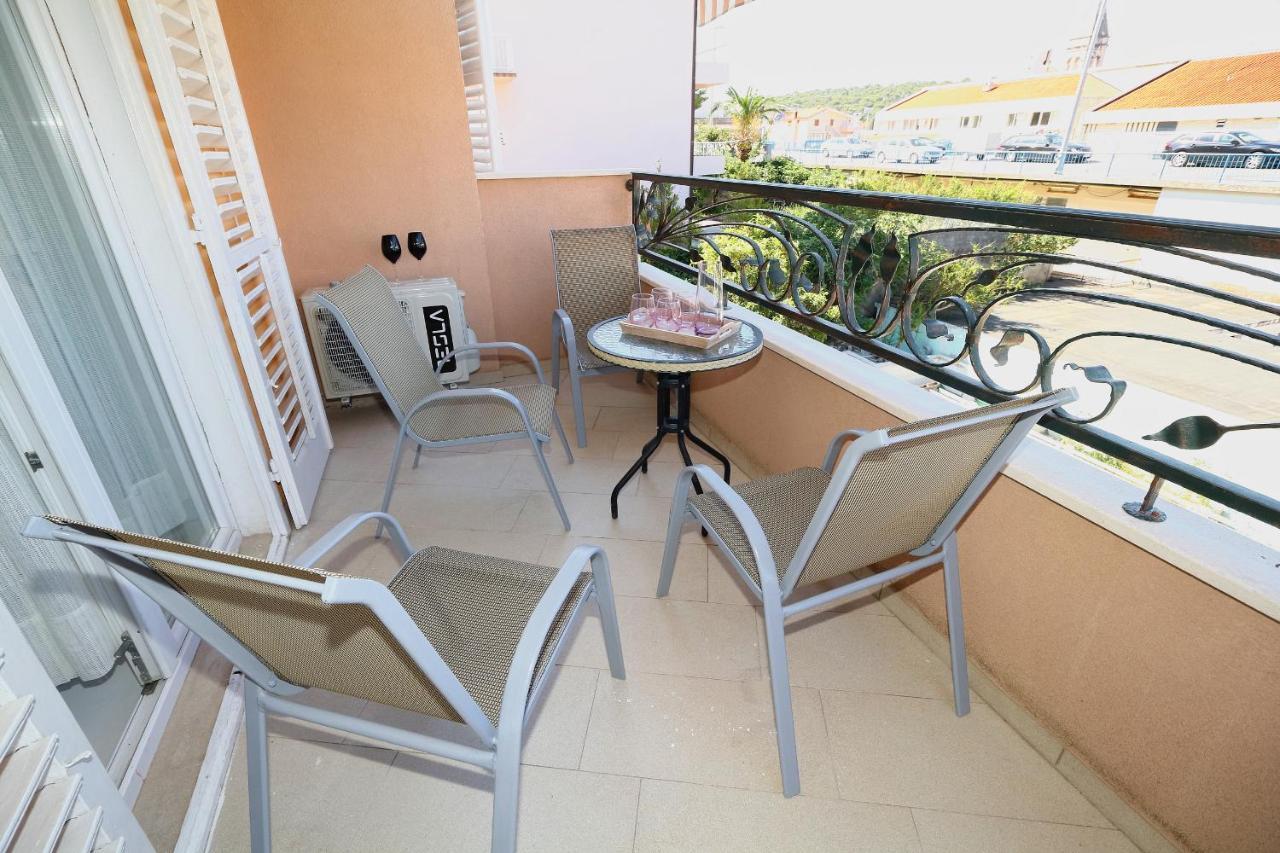 Apartmani Kike Makarska Exterior foto